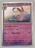 Sylveon 040/131 Holo Rare – Prismatic Evolutions