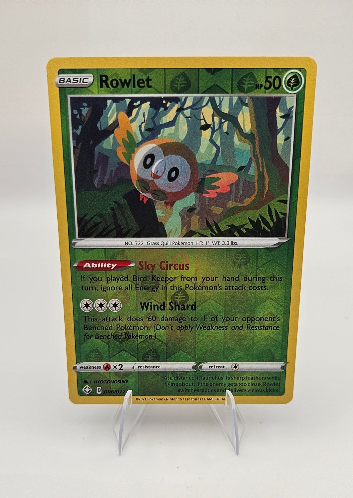 Rowlet 006/072 Reverse Holo – Shining Fates